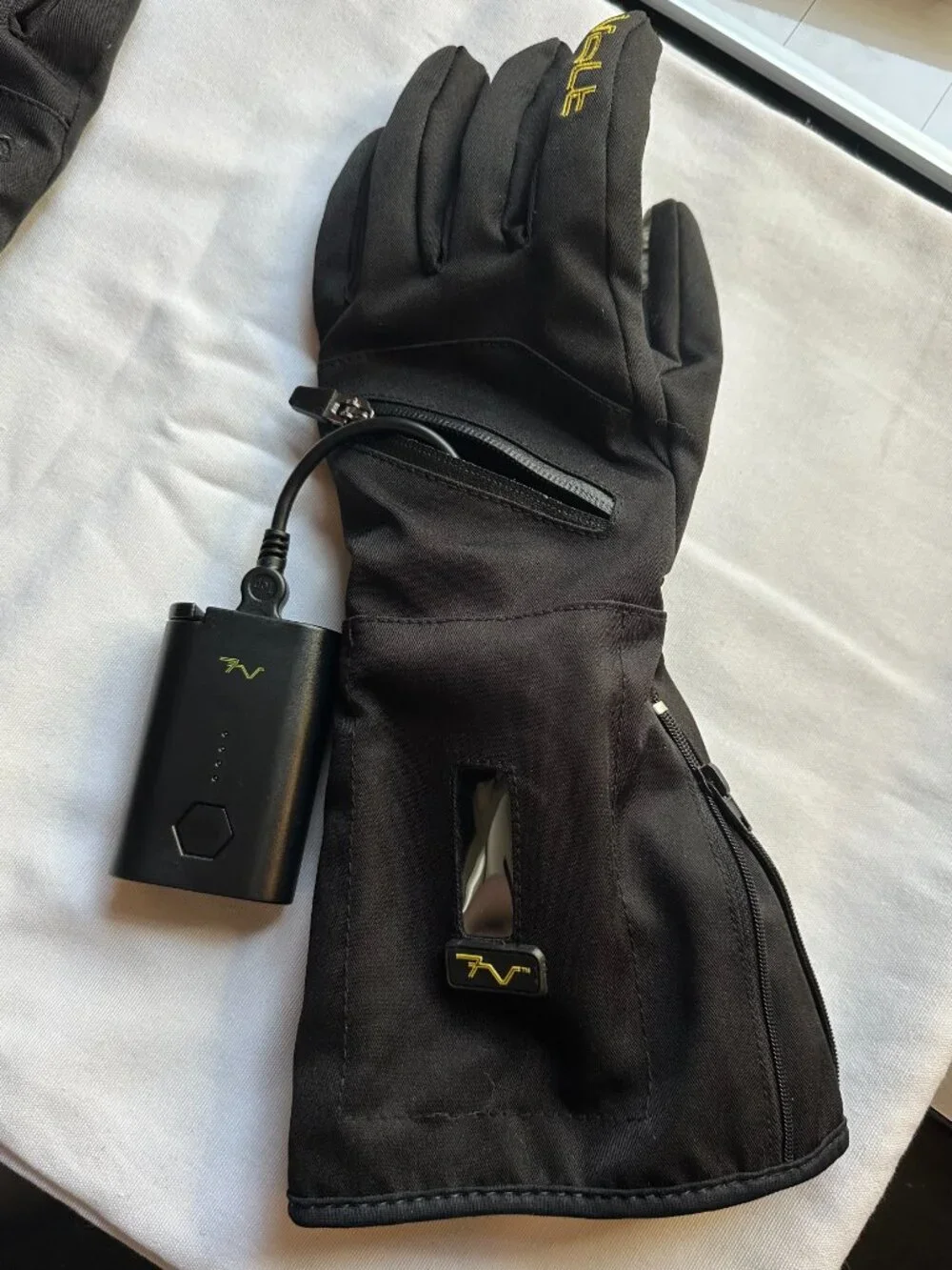 Volt 7v Heated Glove Liners Medium Battery Powered Reynaud's Support